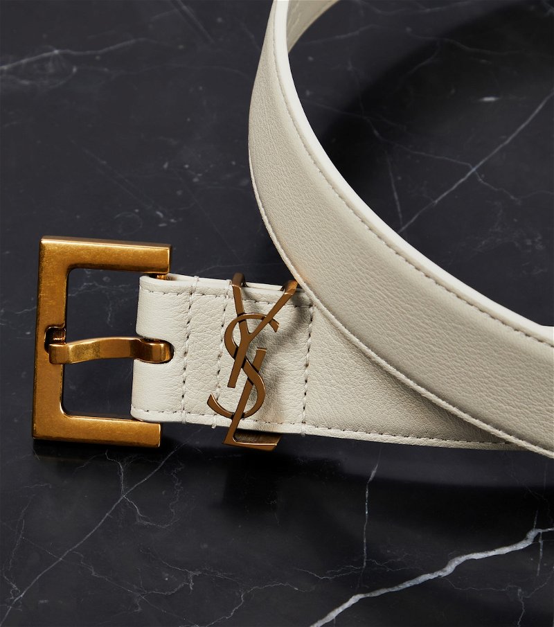 Cassandre Leather Belt in Beige - Saint Laurent